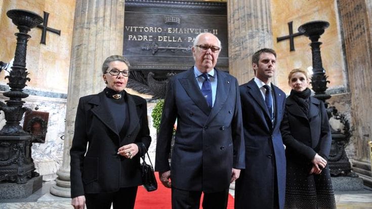 La morte di Vittorio Emanuele di Savoia: perché è sbagliata la sepoltura a Superga