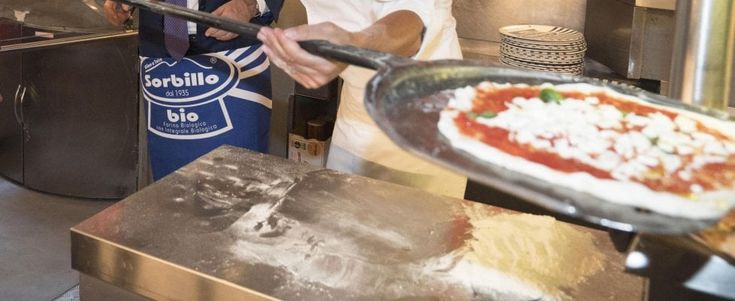 In concessionaria come in pizzeria: anche l'auto si paga alla romana