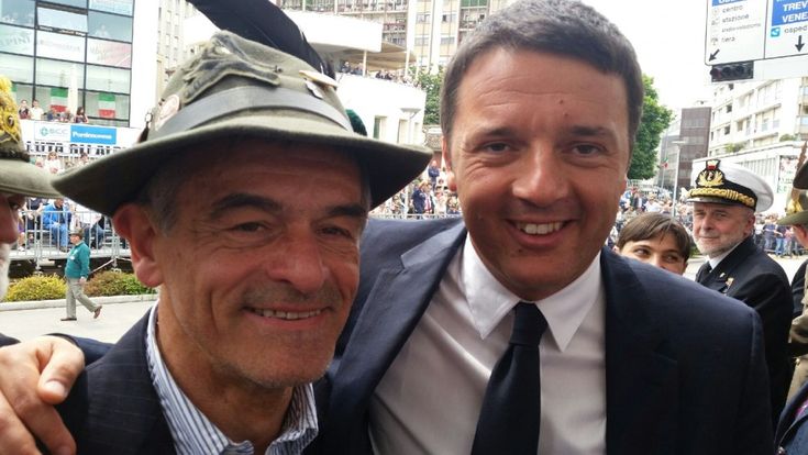Chiamparino alpino, il selfie col premier