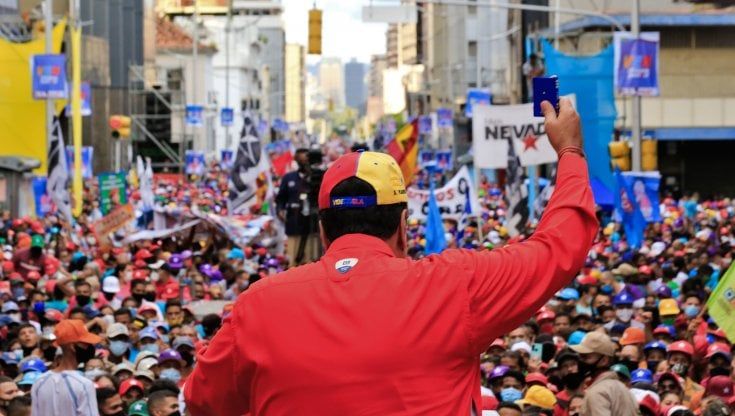 Venezuela, uno stipendio per un chilo di riso: così l'iper-inflazione è tornata a correre