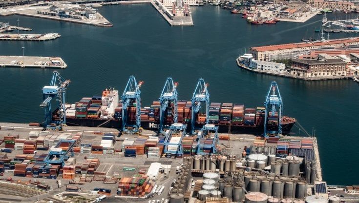Porto, container e crociere contro la crisi: la Liguria nel 2022 ancora leader in Italia 
