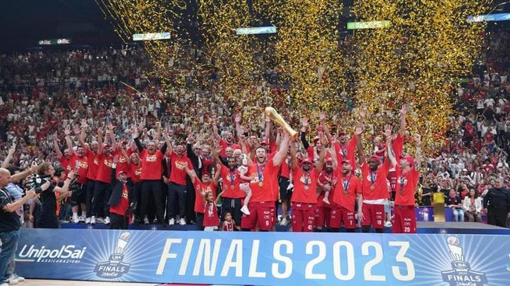 Basket, Milano batte Bologna in gara 7 e conquista lo scudetto della terza stella