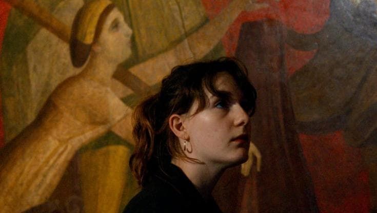 “Gradiva”, classe parigina a Pompei. La regista: “Una generazione traumatizzata che ora si rivolta”