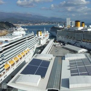 Crociere: nel 2017 flessione per Genova, crescita per Savona