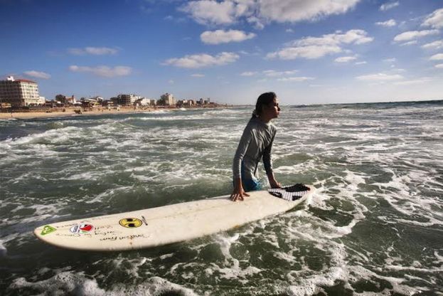 Gaza, la ricerca della "normalit&agrave;" nelle foto di Tanya Habjouqa