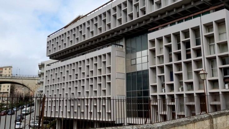 Gli avvocati di Ragusa denunciano una società di "risarcimento danni"