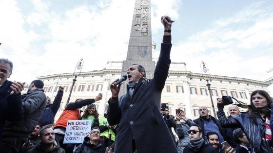 La frittata rivoluzionaria del sindaco de Magistris