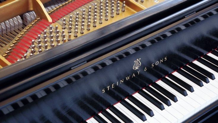 I pianoforti Steinway tornano a suonare alla Borsa di New York 