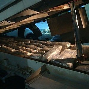 Torino, sequestrati 135 chili di droga nascosti nel doppiofondo di un furgone