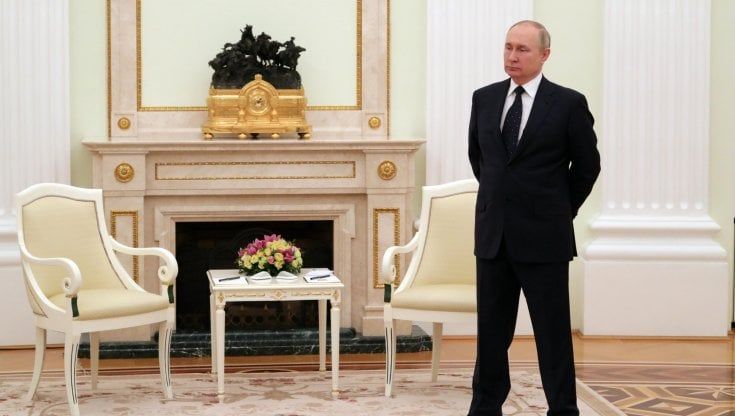 Outlook/La Russia verso la bancarotta