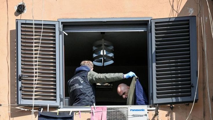 Femminicidio – suicidio a San Giovanni a Teduccio, tre ragazzi orfani: un figlio era in gita, gli altri due a scuola