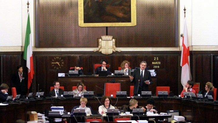 Milano, il Comune chiude il bilancio 2020 in attivo. I revisori dei conti: "Stime troppo ottimistiche"