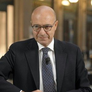 Latorre: "Sugli F-35 l'Italia vuole garanzie: su quella commessa vigiler&agrave;<br/>il Parlamento"