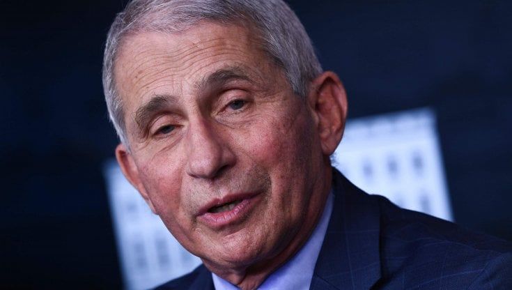 Coronavirus, il monito di Fauci: "Nei vaccini il trionfo della scienza"