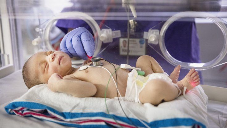Bronchioliti, primo protocollo per la gestione dei neonati gravi