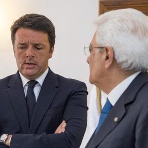 Governo, così Mattarella ha 'congelato' la crisi per salvare la manovra 