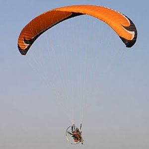 Salvo il pilota del parapendio scomparso in Valsusa, è atterrato su un ghiacciaio francese