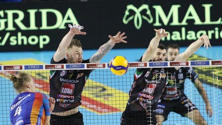 Volley, Superlega: la Lube avvicina Perugia, Trento scavalca Modena