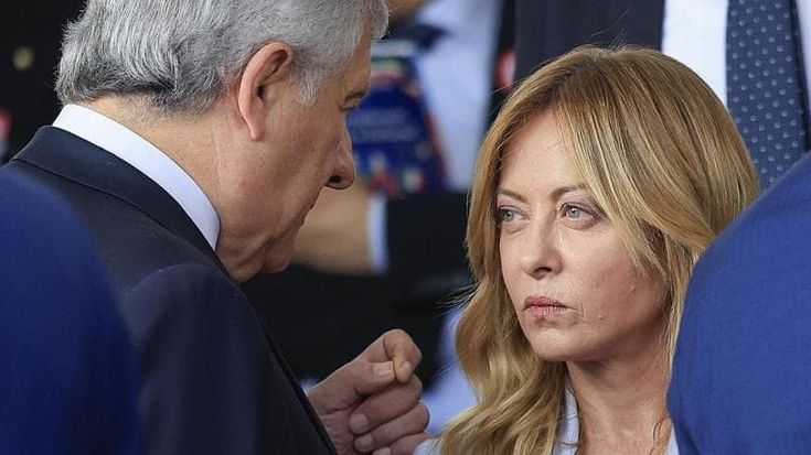 Battaglia alle preferenze, sfida di Tajani a Meloni: “Esagera, da sola perde”