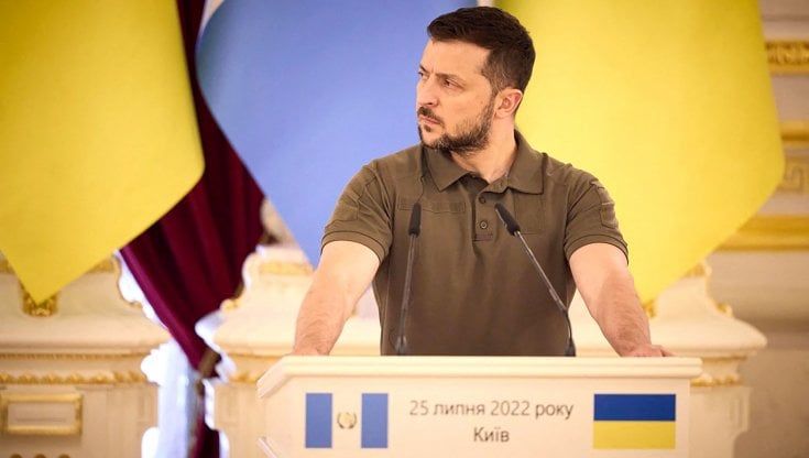 Zelensky a caccia di spie russe, via i vertici dell'intelligence