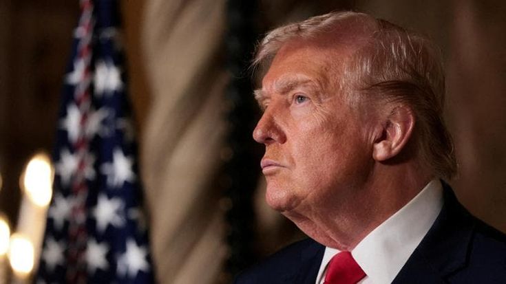 Larry Sabato: “Gli Epstein file pesano su Trump, oggi perderebbe le elezioni”