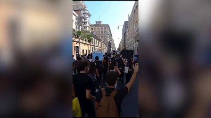 Musicista ucciso, la mamma di Giogiò a Palazzo Chigi: “Il killer non avrà sconti di pena”