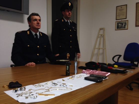 Furti in casa, colti in flagranza<br />Arrestati due fratelli ladri