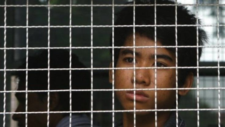 Bambini, Thailandia: una legge che porta a 12 anni la non punibilità per i minori, prima si andava in galera a 10 anni