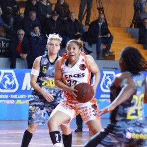 Basket, Caserta super: battuta Venezia. Avellino cade anche a Trento. A2, Napoli ancora ko. Donne, Battipaglia vede i playoff  