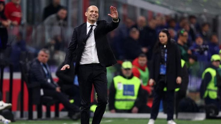 Napoli, in arrivo la firma di Allegri: il tecnico chiude col Milan,poi sarà subito mercato