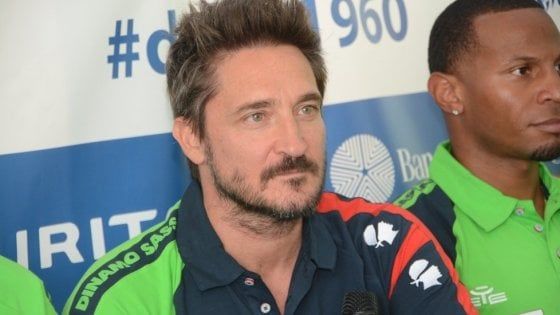 Basket, Supercoppa: si parte con Cremona-Sassari, poi Venezia-Brindisi. Pozzecco rinnova fino al 2022