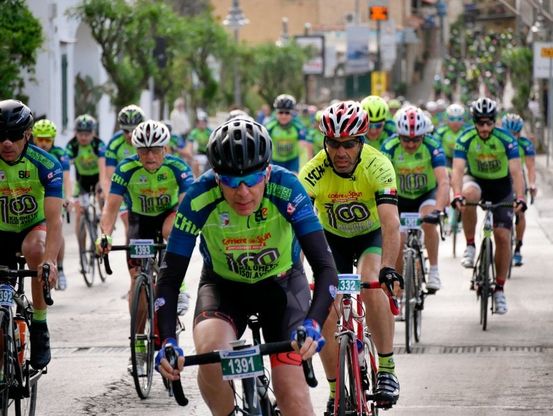 Ischia 100, l’isola diventa "green" con l’invasione delle biciclette
