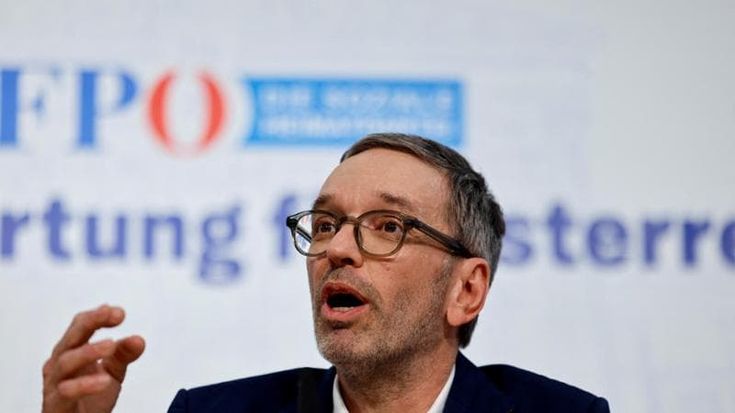 Austria, Kickl: "Pronti a governare, serve sano patriottismo"
