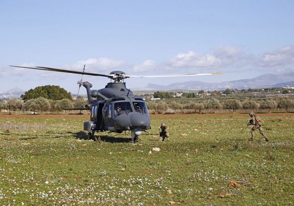 Trapani, i militari recuperati in aree ostili: le foto dell'esercitazione