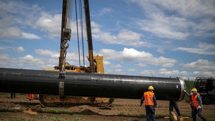 Gas, le società Ue aprono i conti per la conversione dei pagamenti in rubli: ma è una vittoria di Putin?