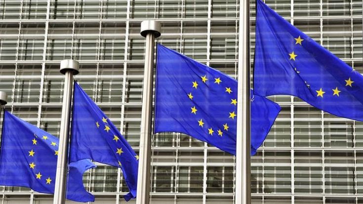 Altolà Ue all’Italia sul Patto di Stabilità: “Impossibile uscire”. Dombrovskis: “Nessuna richiesta”
