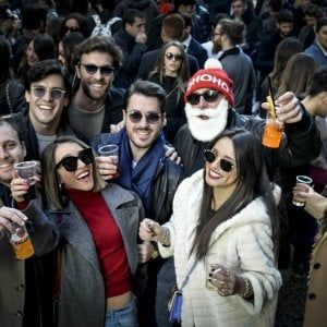 Brindisi in strada, l'ira dei residenti a Napoli