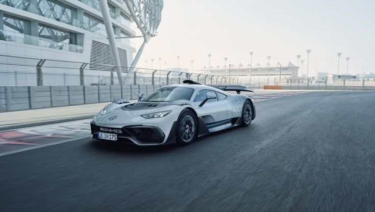 Mercedes-Amg One, il bolide da 1.063 Cv e 352 orari 