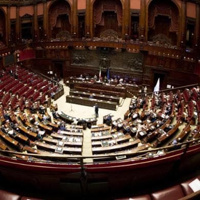 Oltre le poltrone