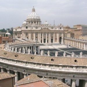 "Vaticano nega estradizione a Monsignor Capella", ma la Santa Sede smentisce: "Nessuna richiesta"
