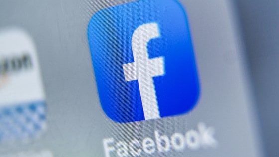 Coronavirus, Facebook mette in palio 50 mila dollari per usare i dati