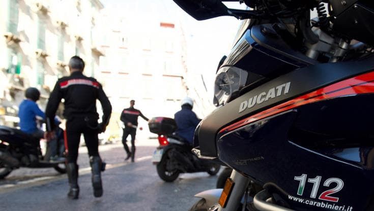 Napoli, boom di sequestri d’armi nel rapporto di fine anno dei carabinieri