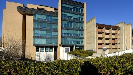Sindacati: "Parmalat significa duemila dipendenti. Lactalis parli chiaro"