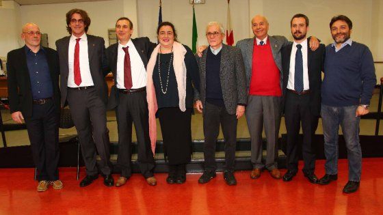 M5s, un talent per 8 candidati: domenica primarie old style: "Milano ci sta aspettando"