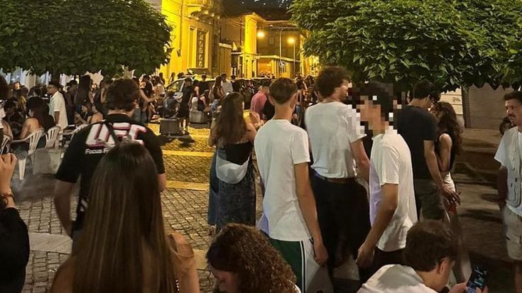 “A Torino abbiamo le palle piene dei terroni”, giovane massacrato in strada