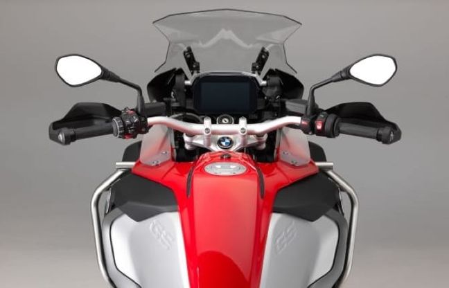 Bmw, sulle moto con un tablet al posto del cruscotto