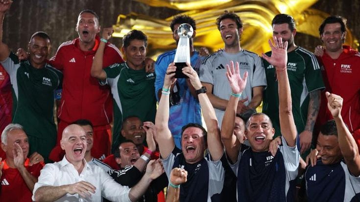 La geopolitica del pallone tra lealisti e ribelli: i calciatori vip e il legame con la Fifa