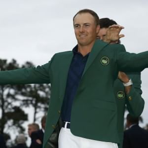 Golf, Spieth vince il Masters dei record