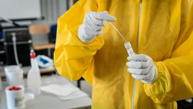 Coronavirus, il bollettino di oggi 28 novembre: 26.323 nuovi positivi e 686 morti