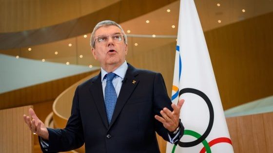 Coronavirus, Bach: "Cancellare i Giochi vorrebbe dire distruggere il sogno di 11mila atleti"